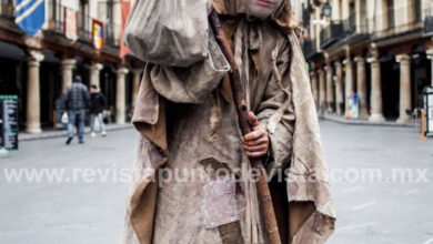 Xavier Nava Palacios - Pordiosero - Evidente