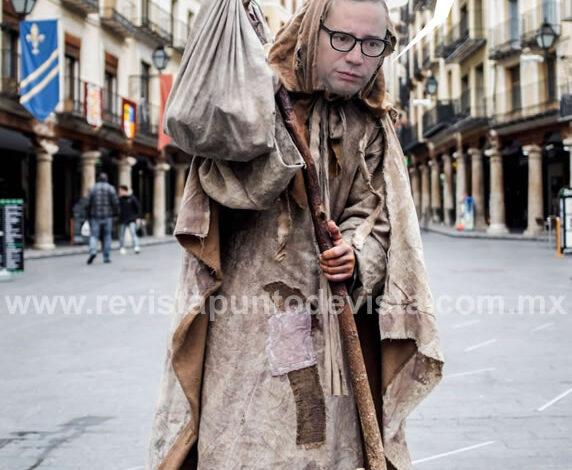 Xavier Nava Palacios - Pordiosero - Evidente